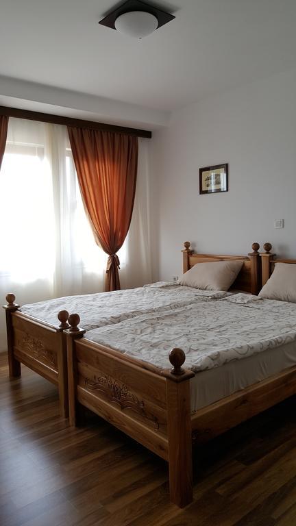 Villa Srma โอครีด ภายนอก รูปภาพ