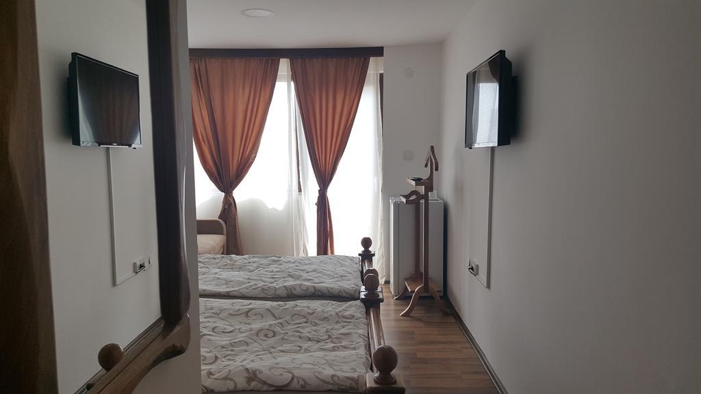 Villa Srma โอครีด ภายนอก รูปภาพ